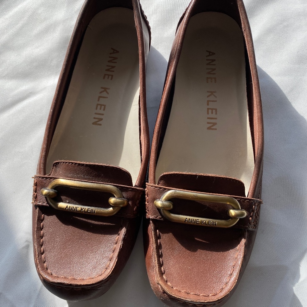 Anne Klein Brown Leather Loafers with Gold Hardware